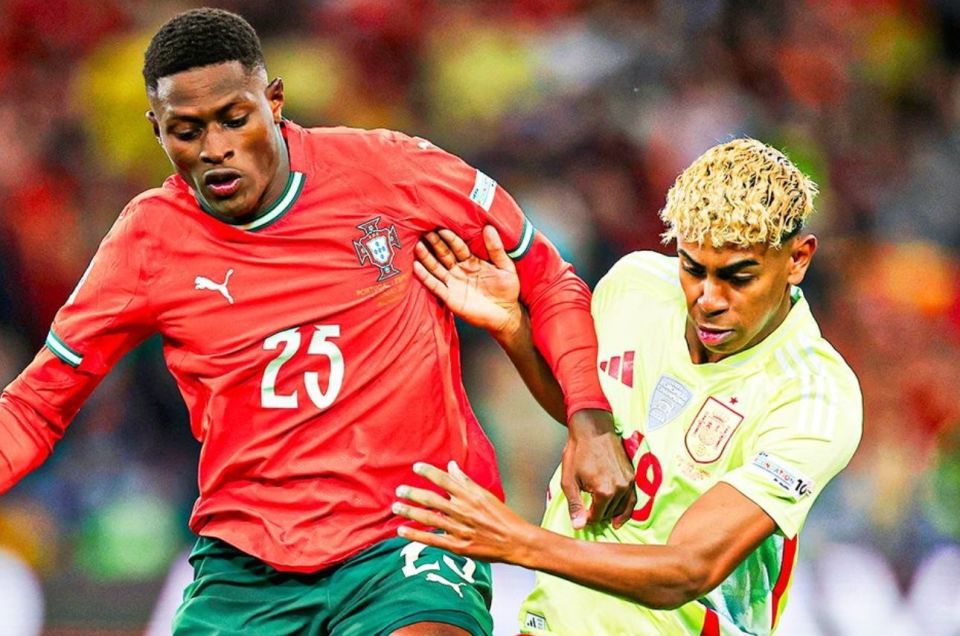 世欧预半场：埃斯波西托捅射建功，意大利暂1-0挪威（世欧预半场战报：埃斯波西托一脚捅射破门，意大利暂以1-0领先挪威）