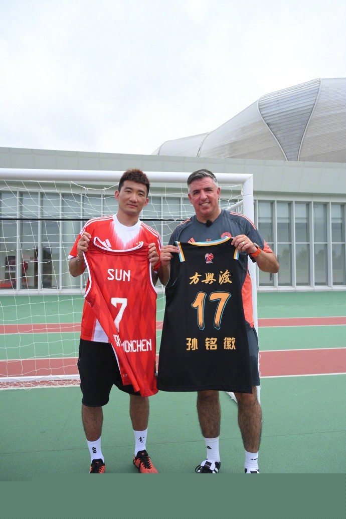 国乒连轴转战WTT香港总决赛