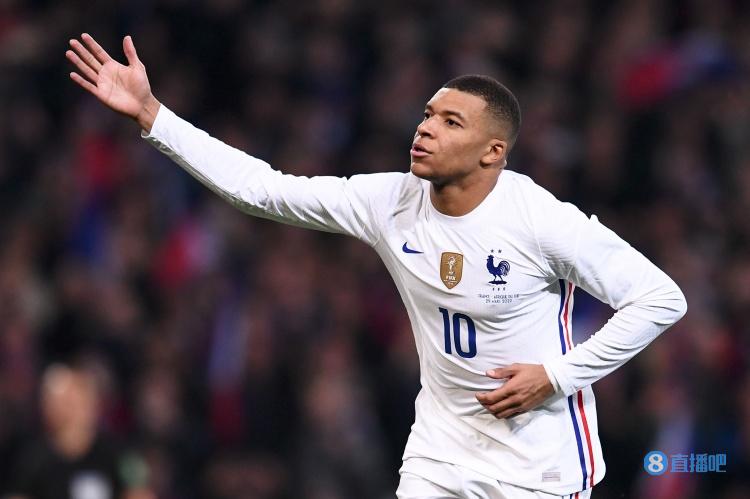 埃斯特旺：对红军进球后很激动；世俱杯交手时就想展示自己